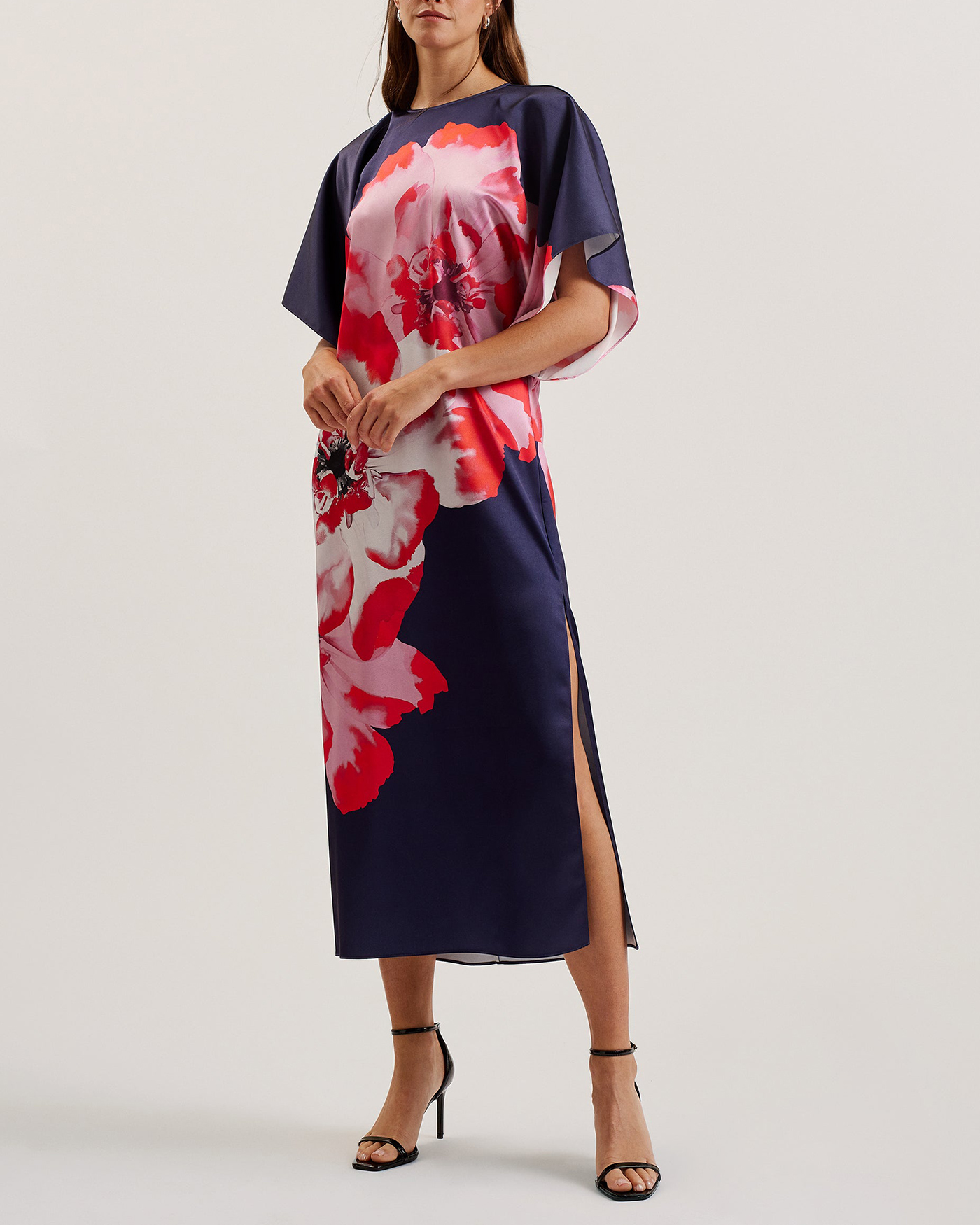 Lainii Printed Bat Wing Dress Navy