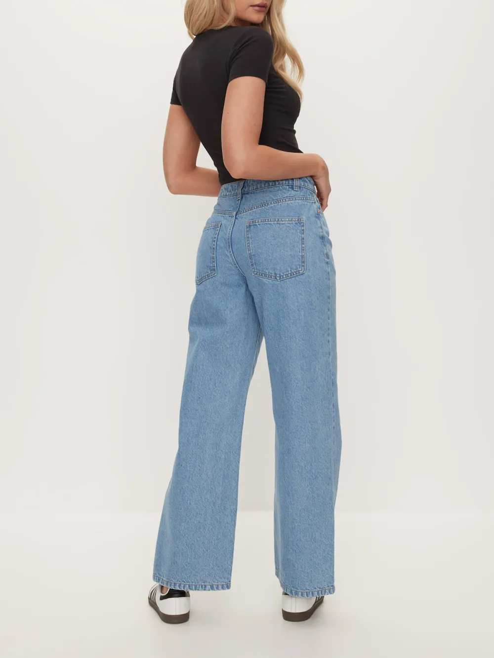 Rae Wide Leg Jean