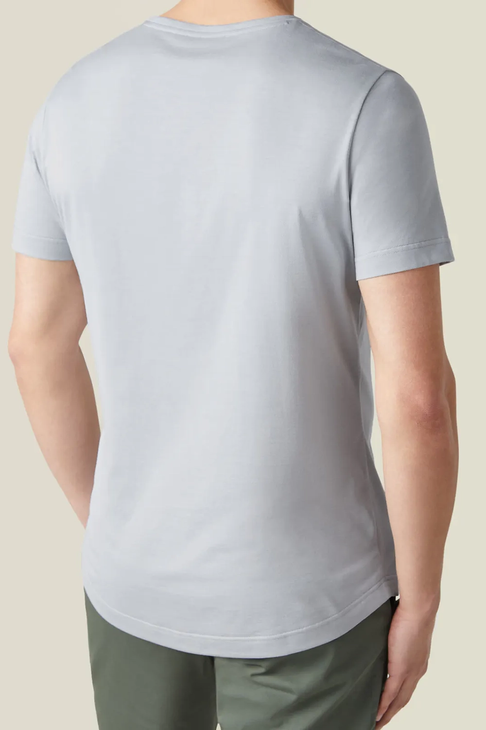 English-Concealed Double-Stitched Seams T-Shirt