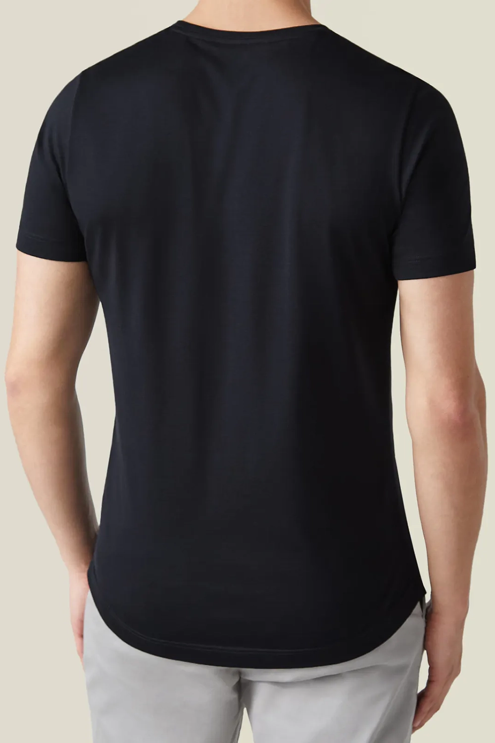 English-Concealed Double-Stitched Seams T-Shirt