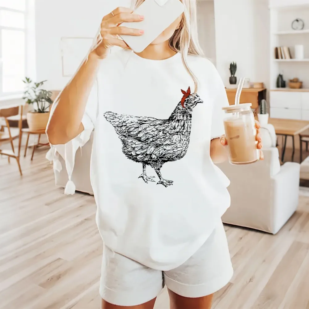 CHICKEN BANDANA GRAPHIC TEE