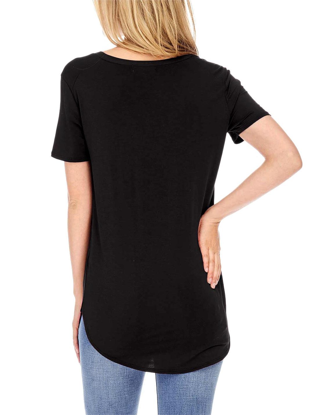 Round Hem V-Neck Tee