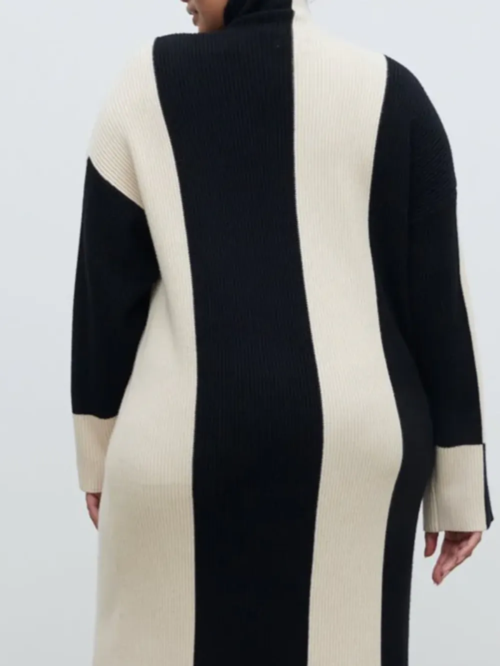 Nayah High Funnel Neck Knit Dress Curve