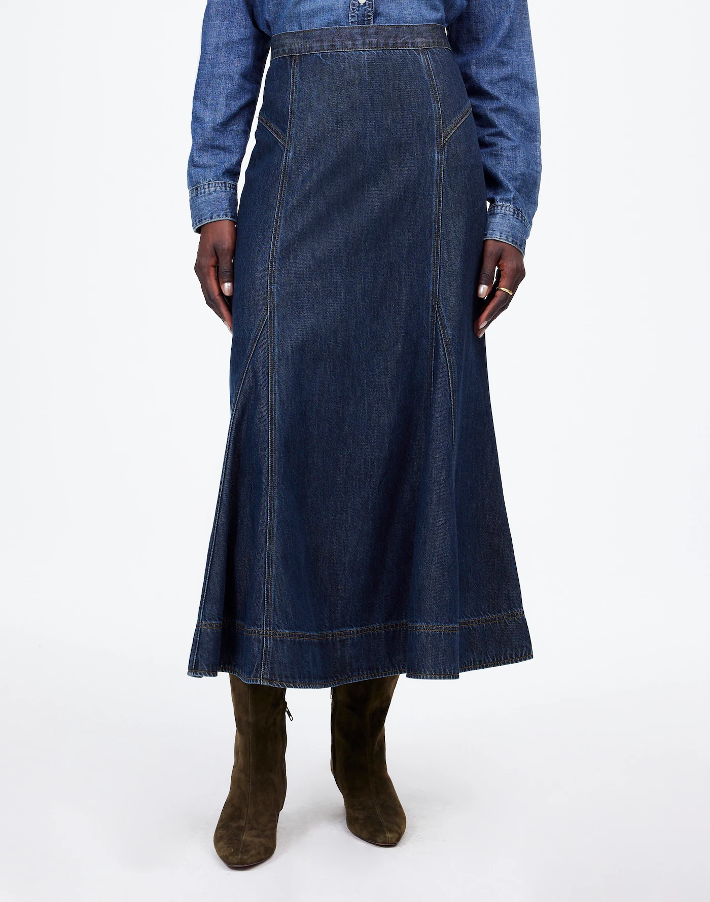 Denim Midi Circle Skirt Wash: Airy Denim Edition