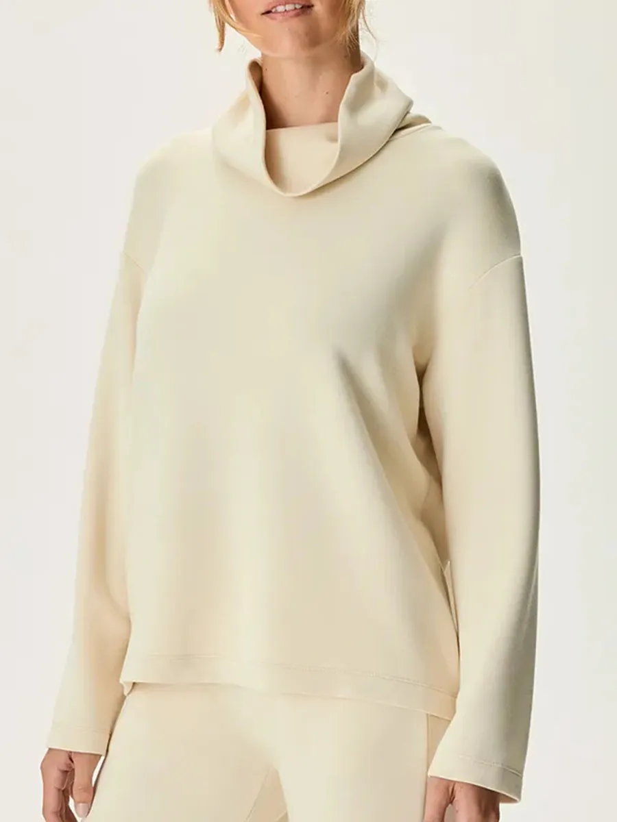 Stratus Funnel Neck