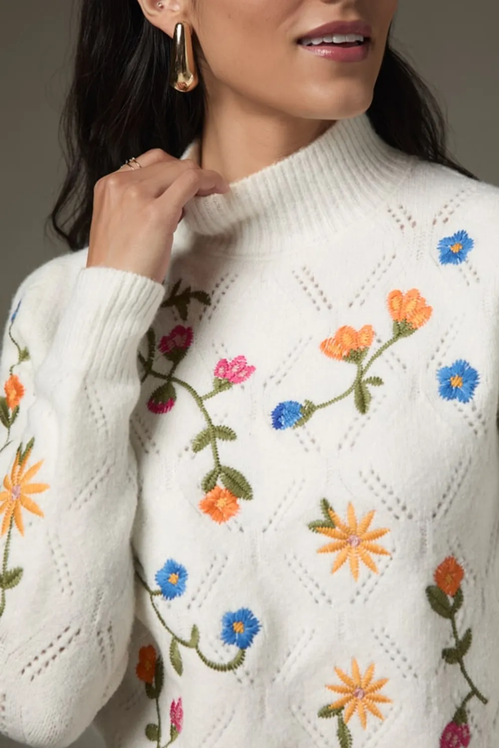 Abigail Floral Embroidered Pullover Sweater