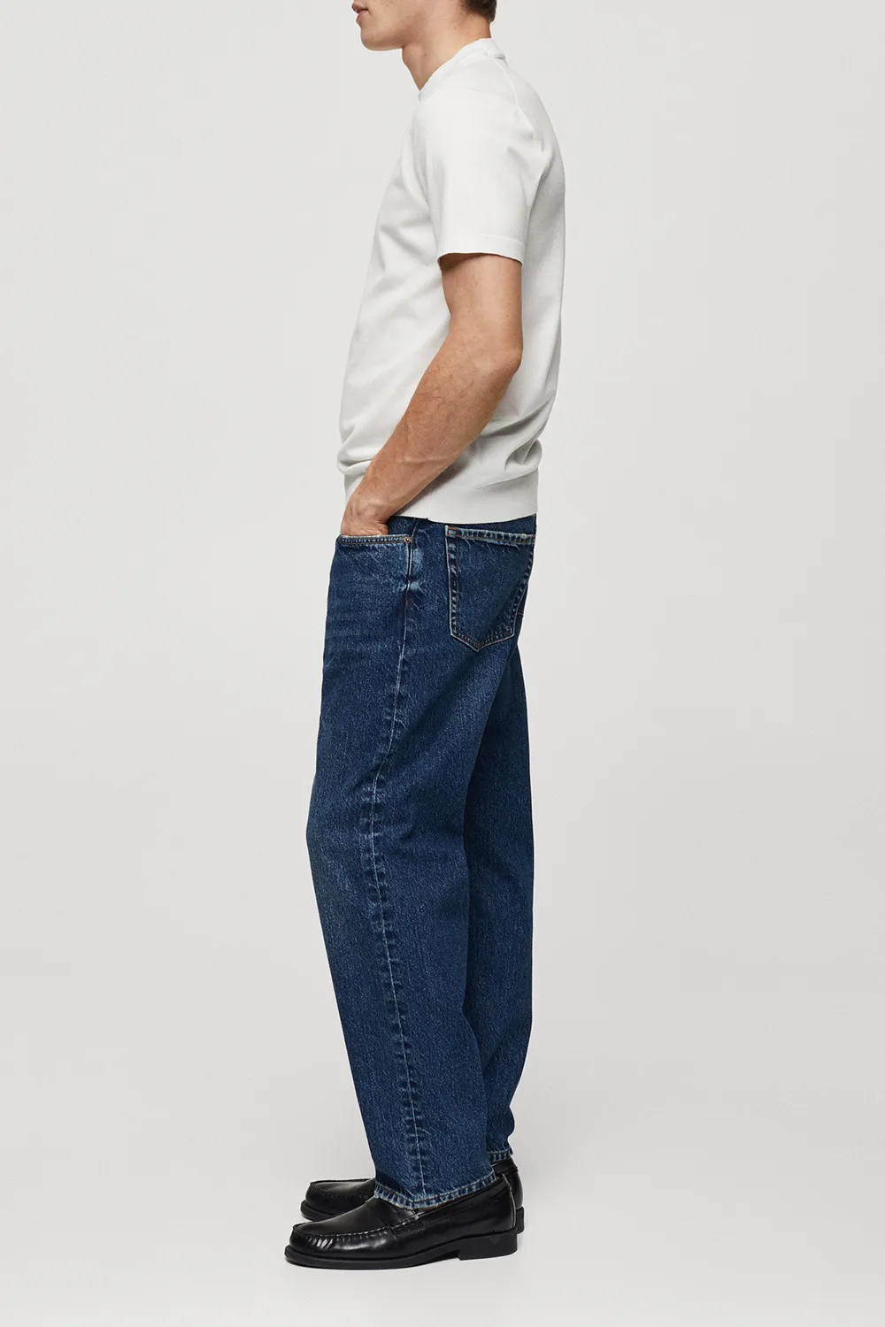 Regular fit dark wash jeans