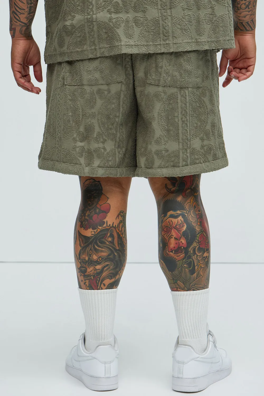 Link Textured Shorts