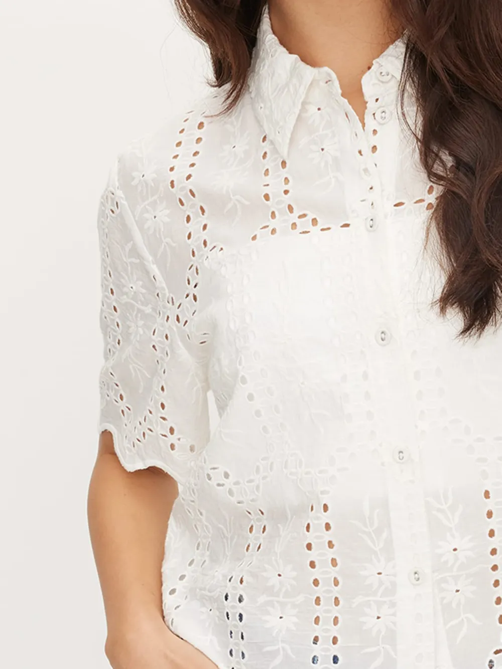 Broderie Scallop Shirt