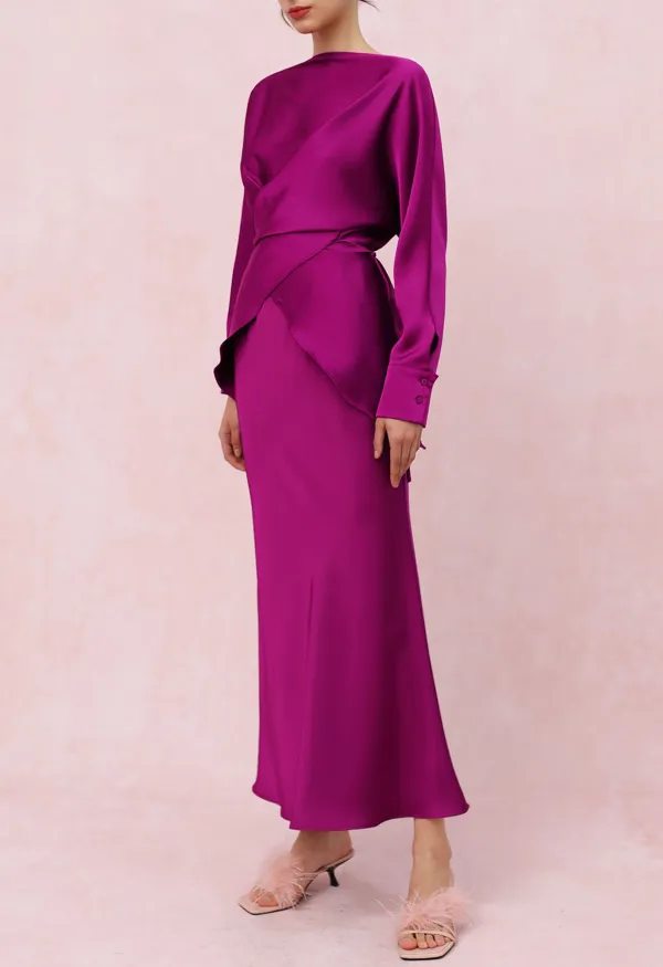 SATIN FINISH MERMAID MAXI SKIRT IN MAGENTA