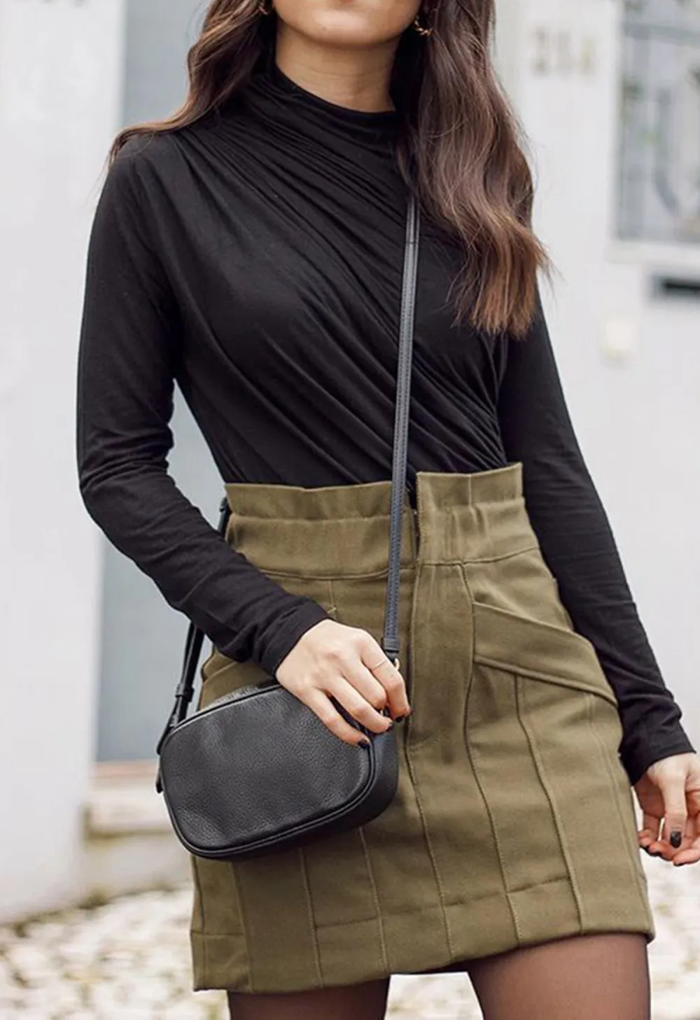 RUCHED LONG SLEEVES TOP IN BLACK