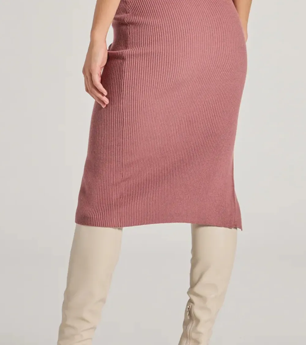 Toasty Sweetheart V-Neck Bodycon Knit Midi Dress