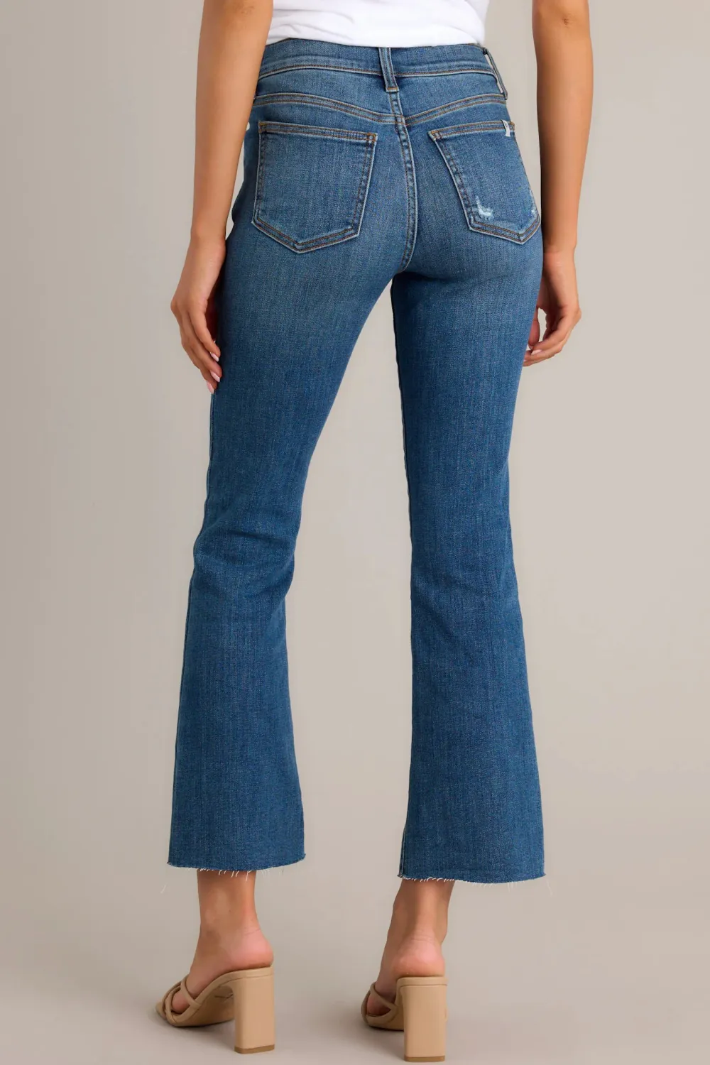 THE FUN SIDE MEDIUM WASH CROPPED FLARE JEANS