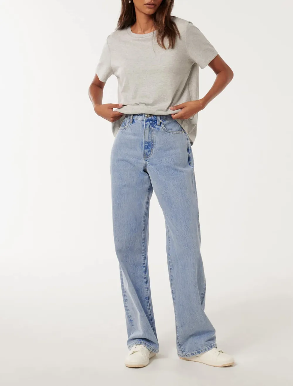 Sky Petite Straight-Leg Jeans