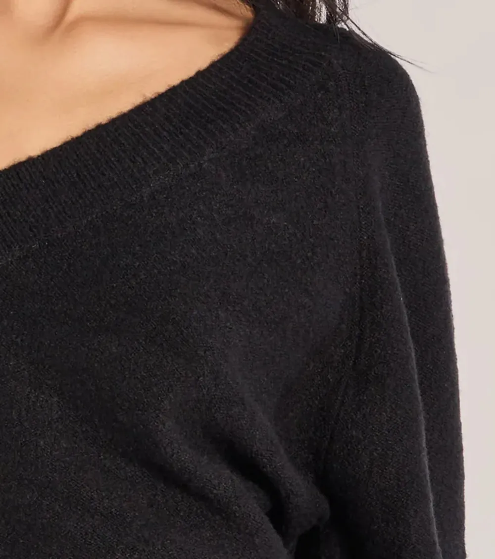 Comfy Chic Knit V-neck Pullover Sweater