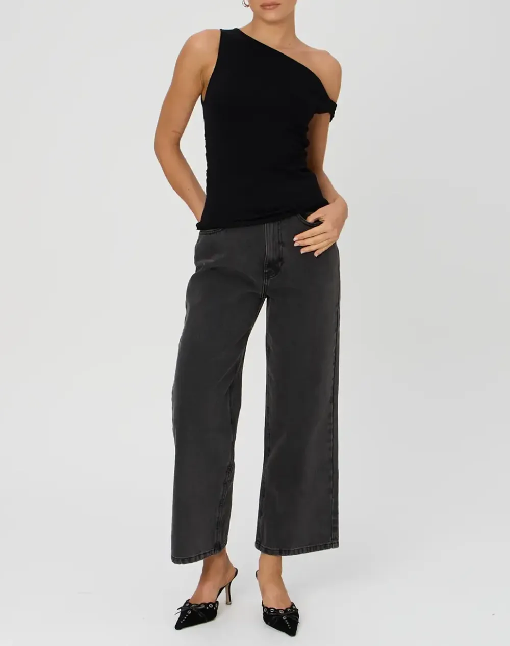 Wide Leg Cropped Jean