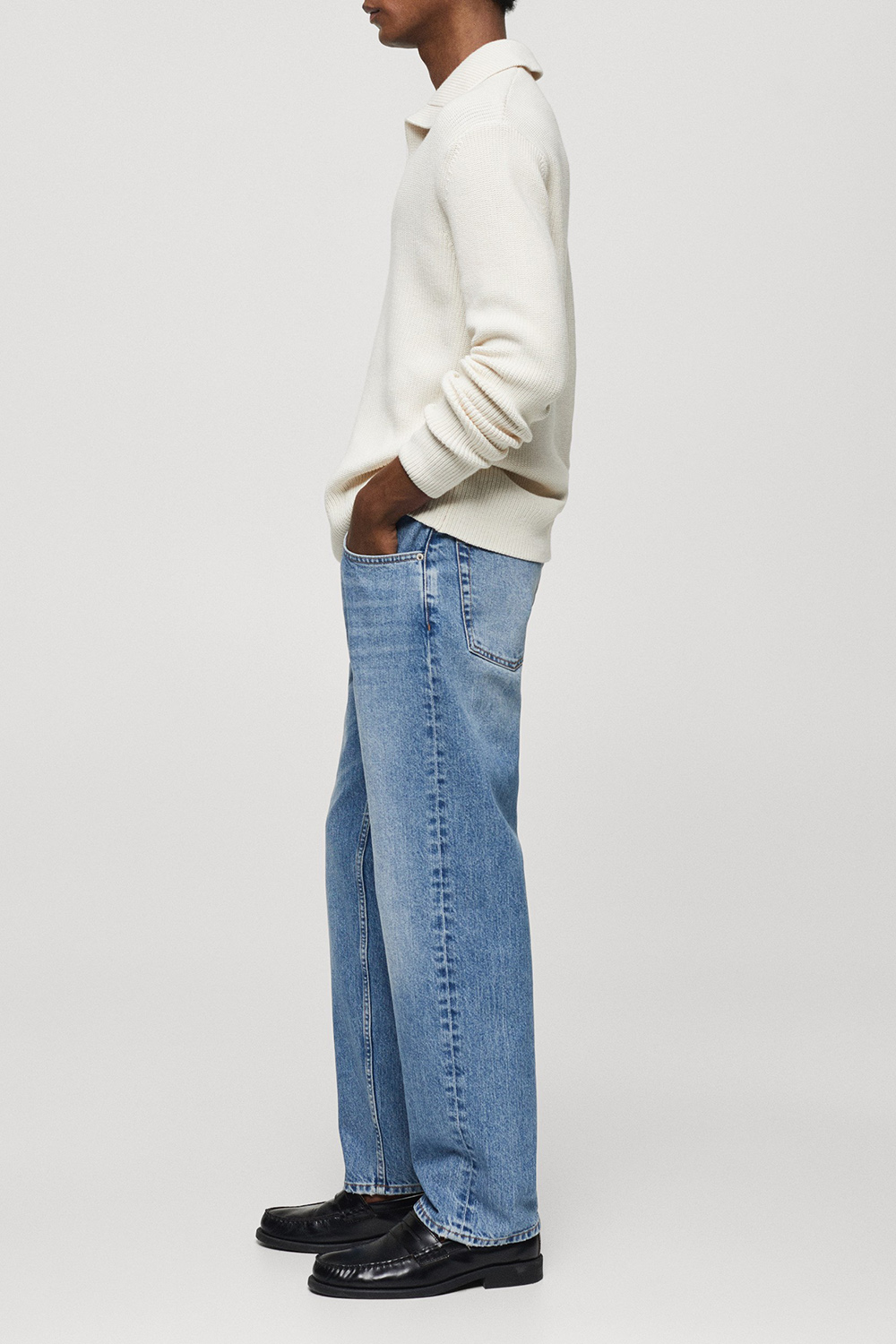 Regular fit dark wash jeans