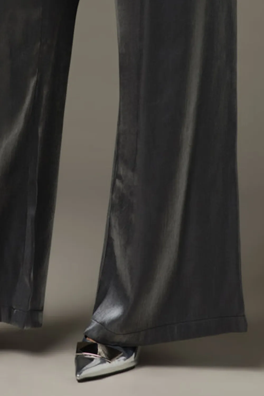 Viola Shiny Fluid Wide Leg Pants