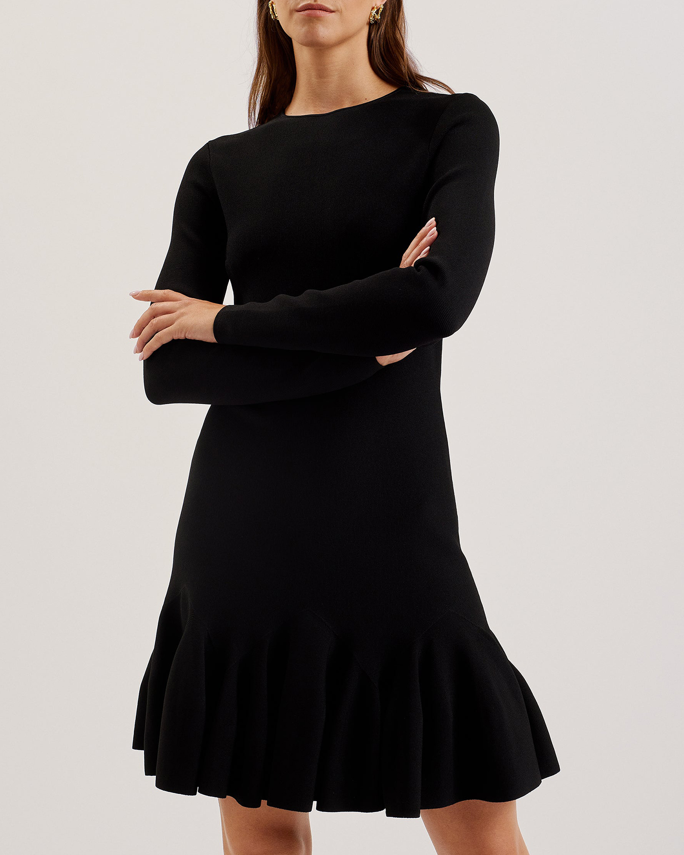 Loisss Flippy Skirt Long Sleeve Mini Dress Black