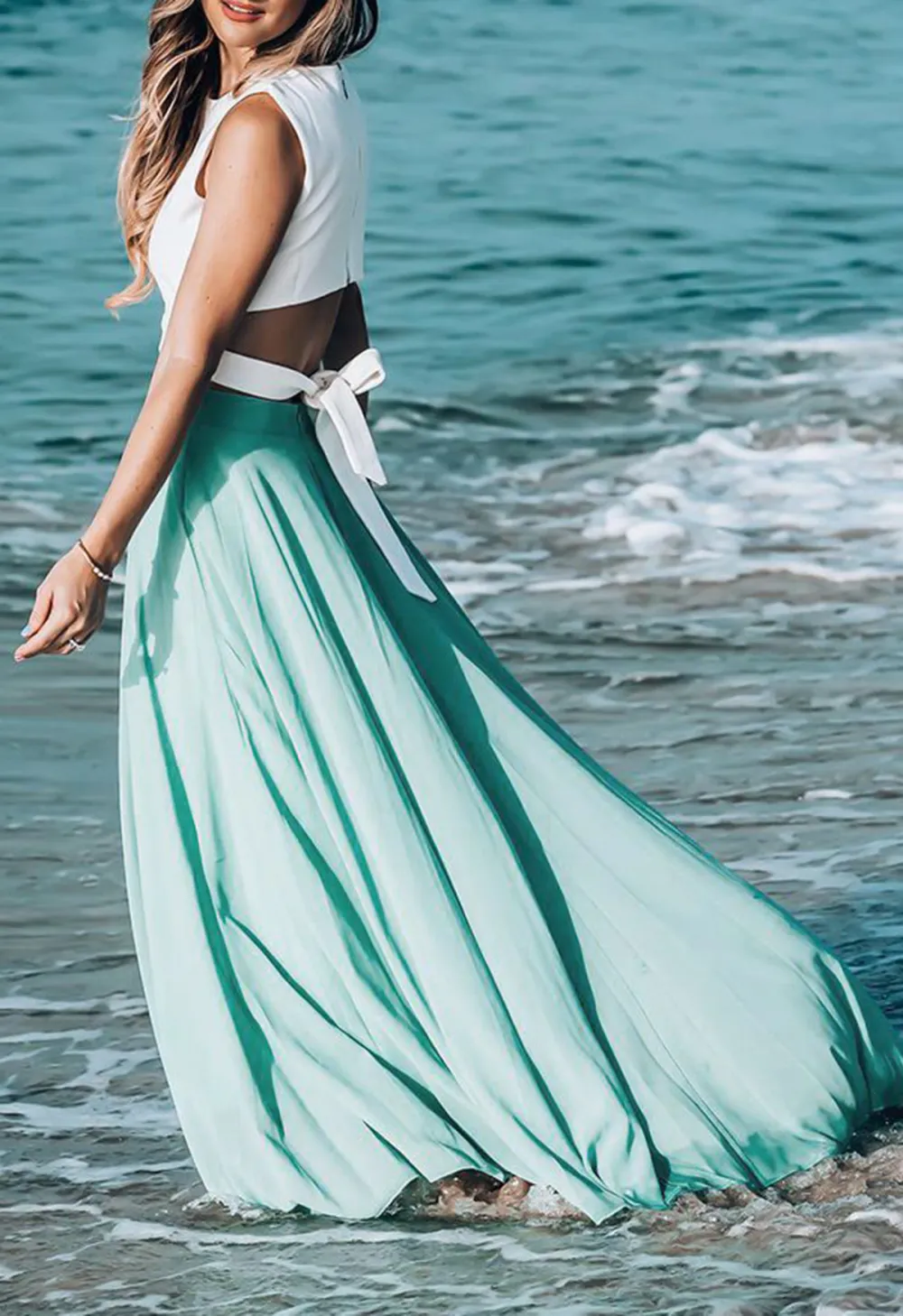 TIMELESS FAVORITE CHIFFON MAXI SKIRT IN MINT