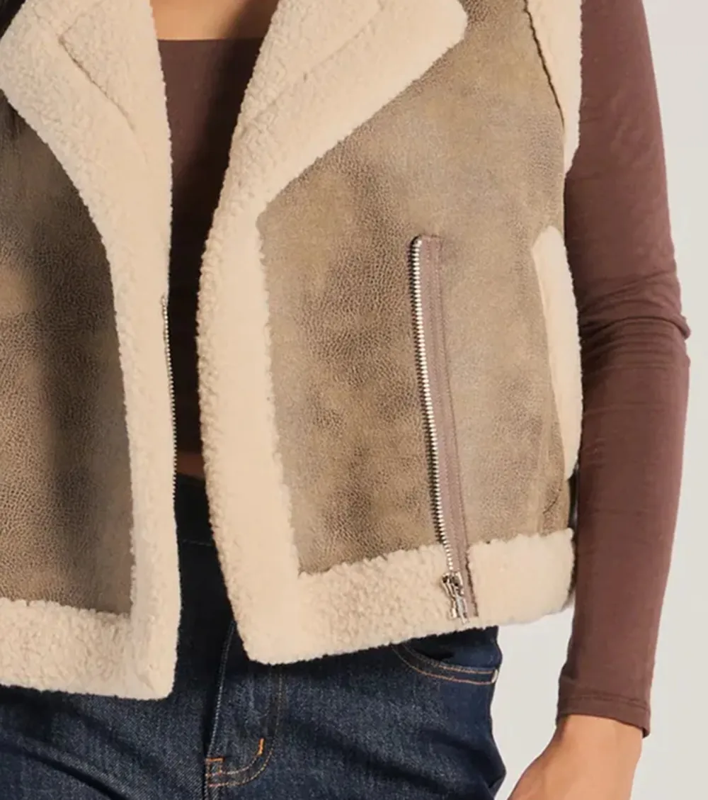 Luxe And Cozy Faux Sherpa Trim Oversized Vest