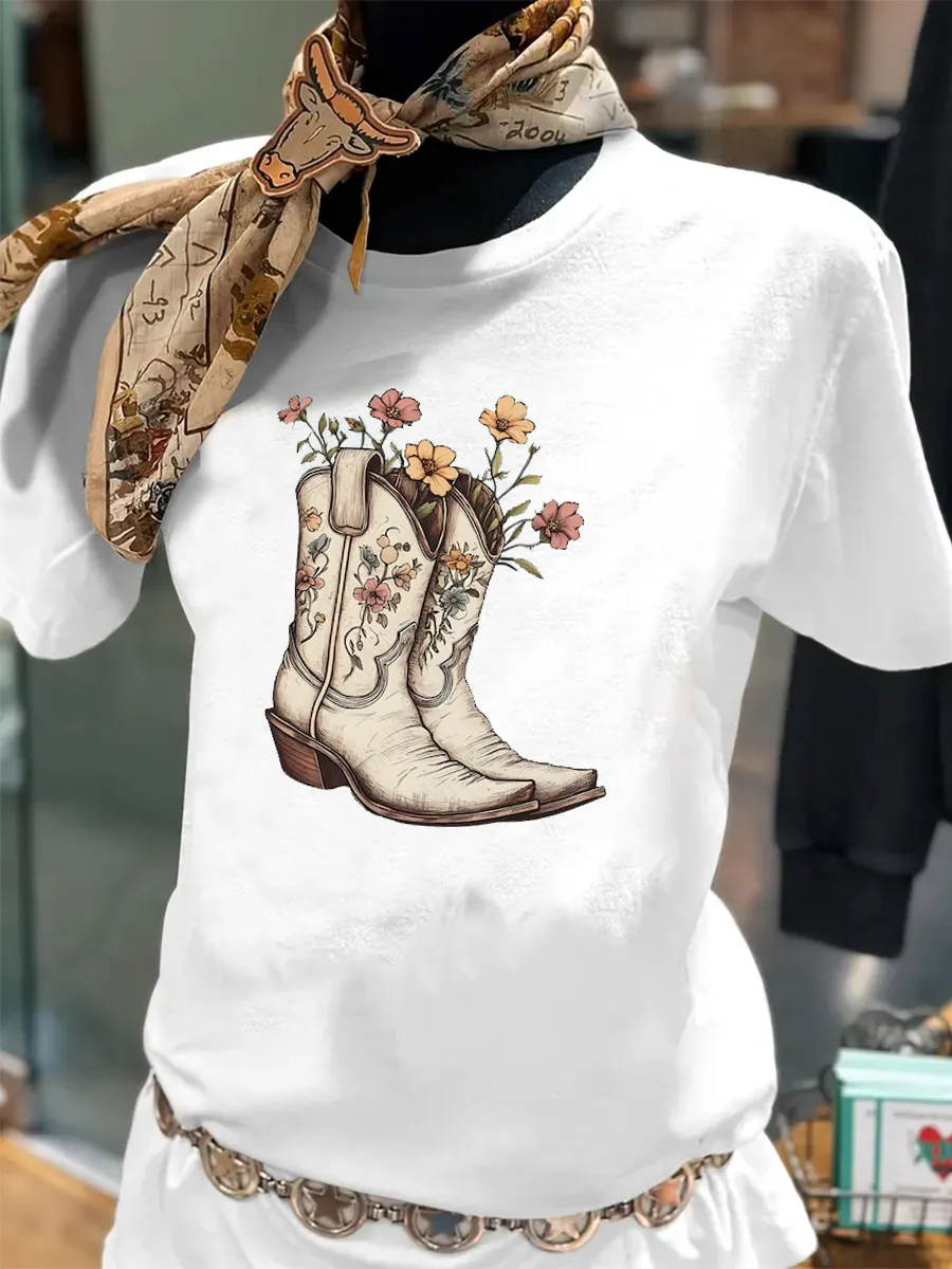 Wild West Cowboy Boots Pattern T-shirt