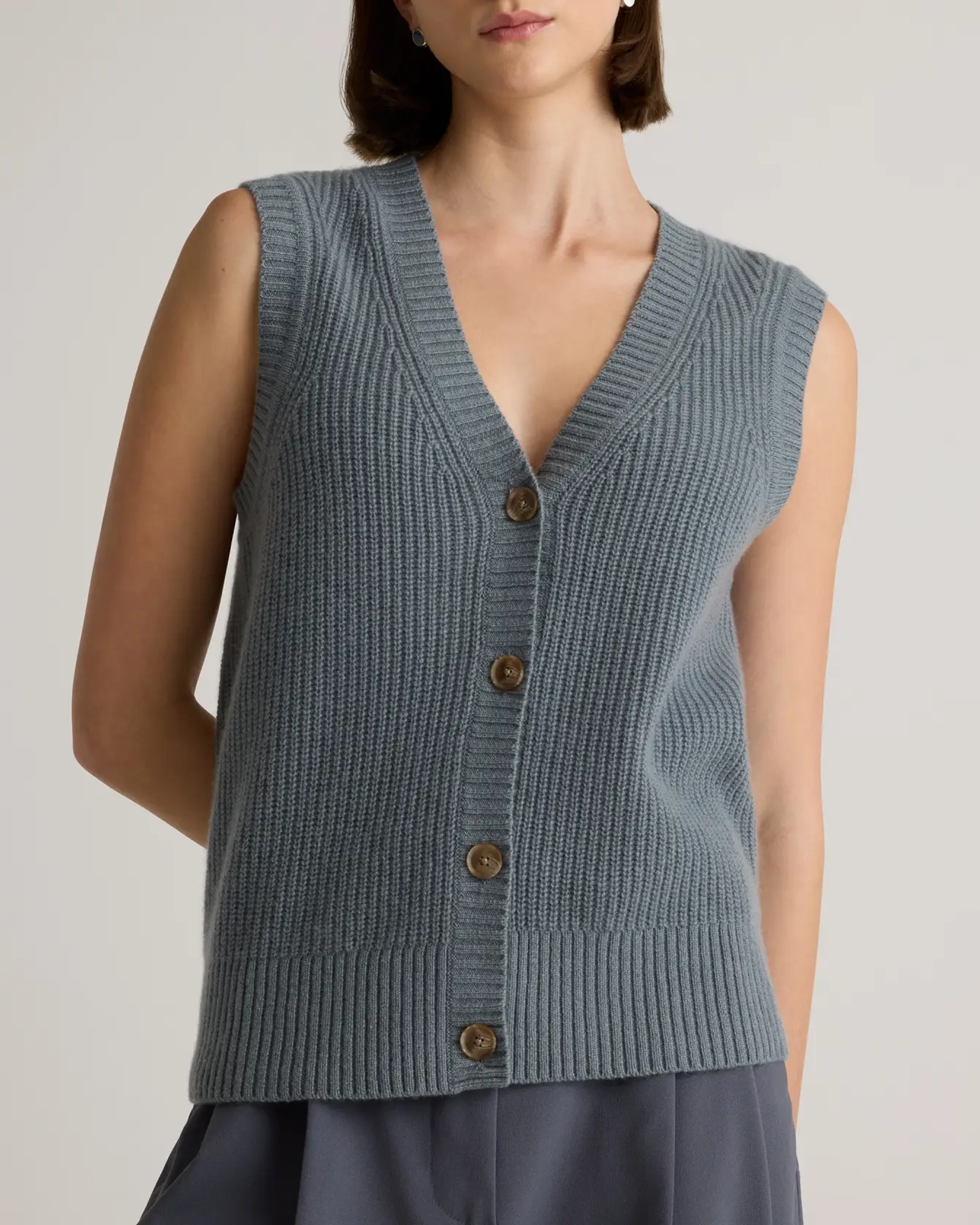 Sleeveless Fisherman Sweater Vest