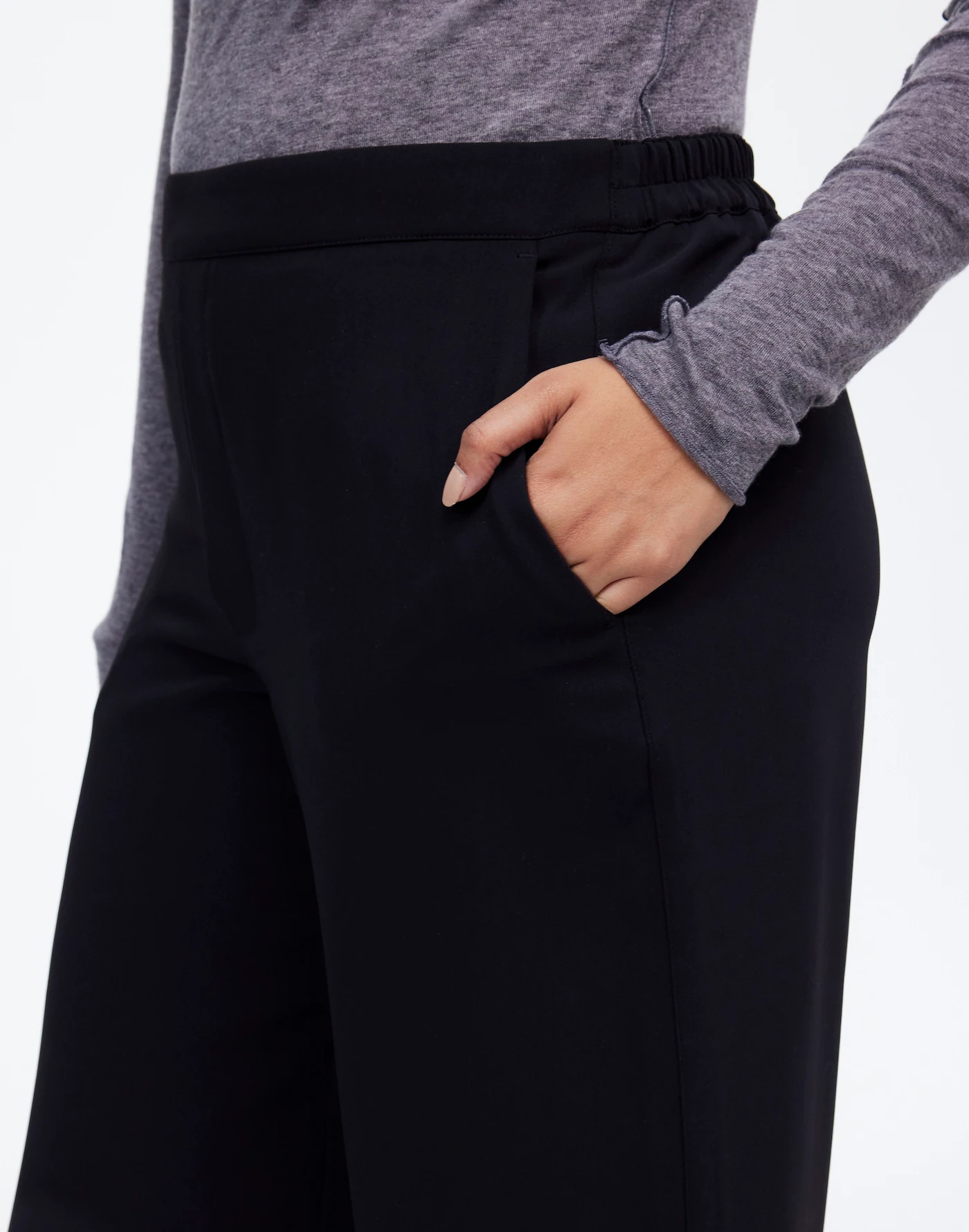 Pull-On Straight Pants in Crepe