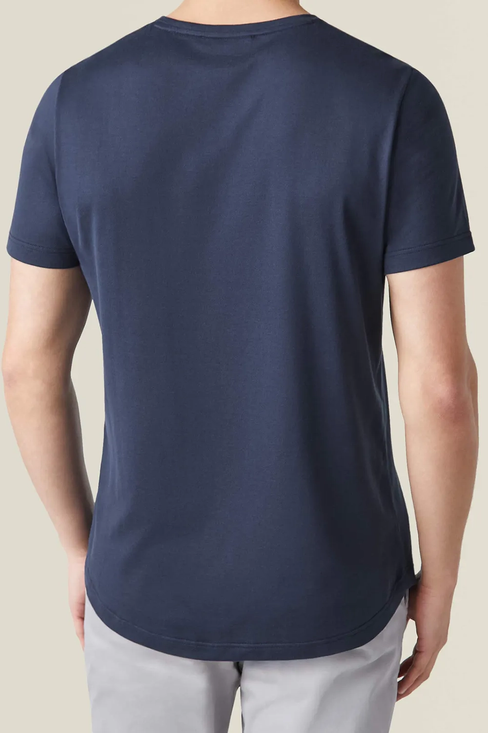 English-Concealed Double-Stitched Seams T-Shirt