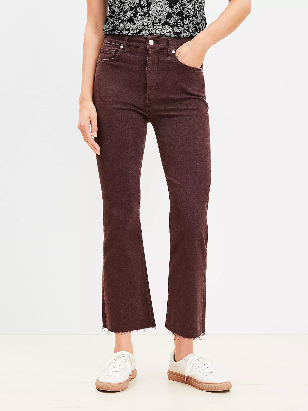 Fresh Cut High Rise Kick Crop Jeans in Plum Raisin