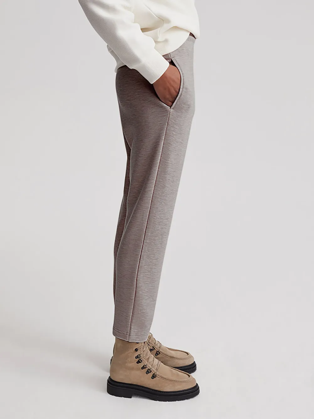 The Slim Pant 25