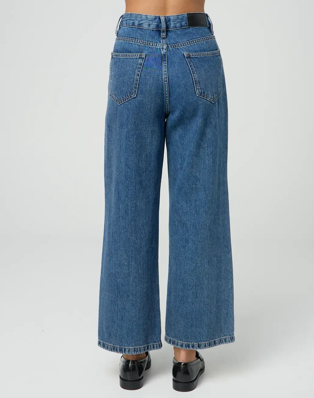 Wide Leg Cropped Jean