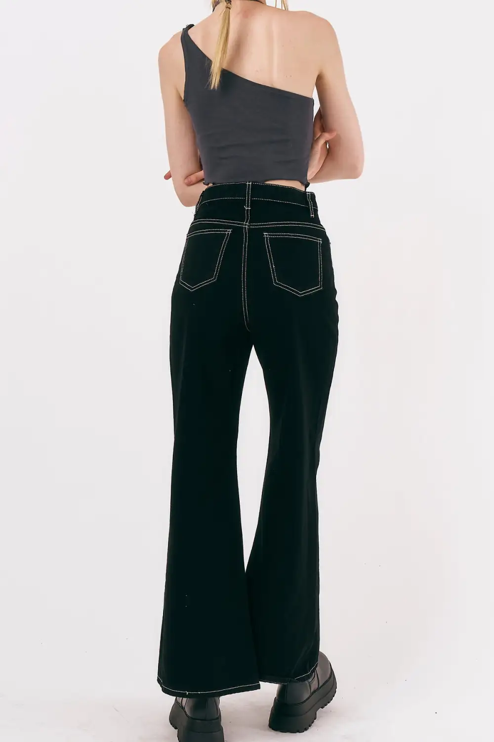 Xenia Flared Jeans