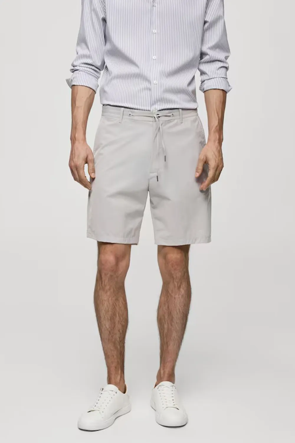 Regular-fit bermuda shorts with drawstring