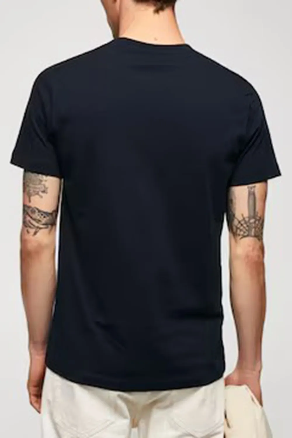 Rounded Neck Stretch T-shirt