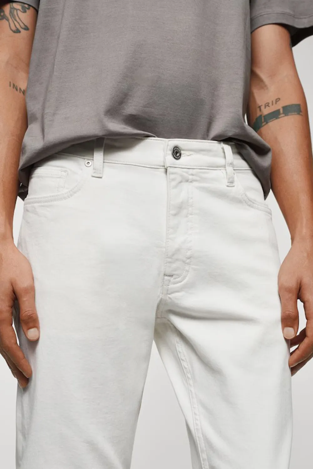 A Balanced Composition Of Cotton And Elastane Jeans