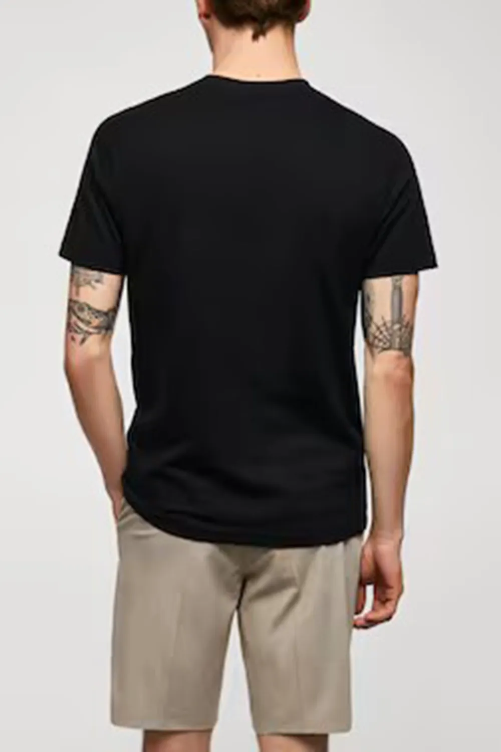 Light Cotton Casual Style T-shirt