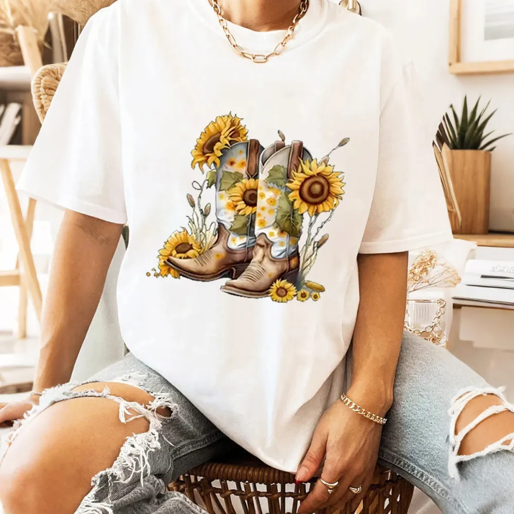 Retro Countryside Western Sunflower Cowboy Boots T-shirt