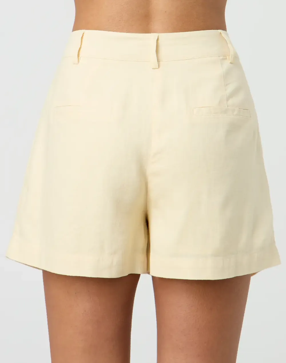 Pleat Front Linen Short