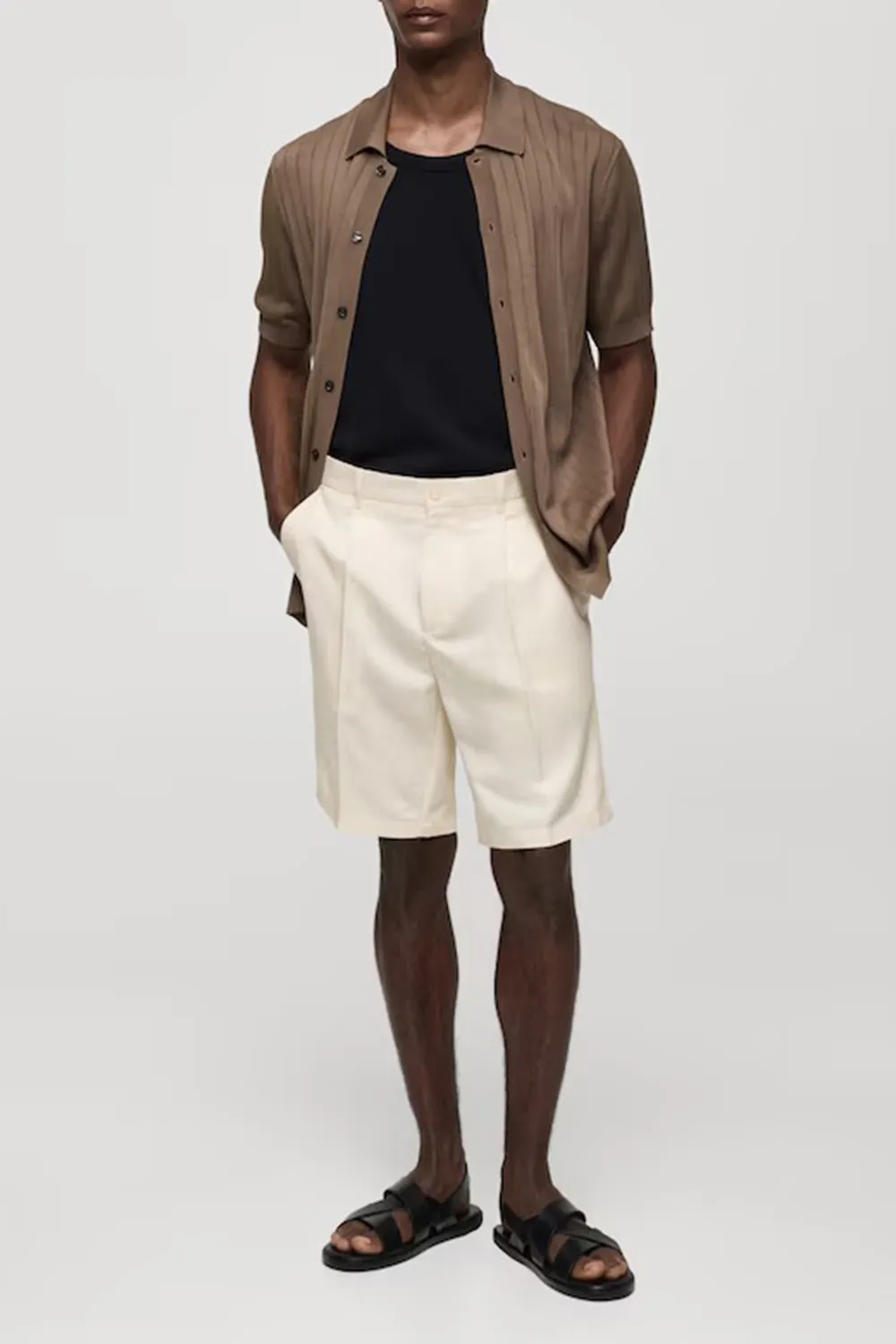 Linen-blend bermuda shorts with pleats