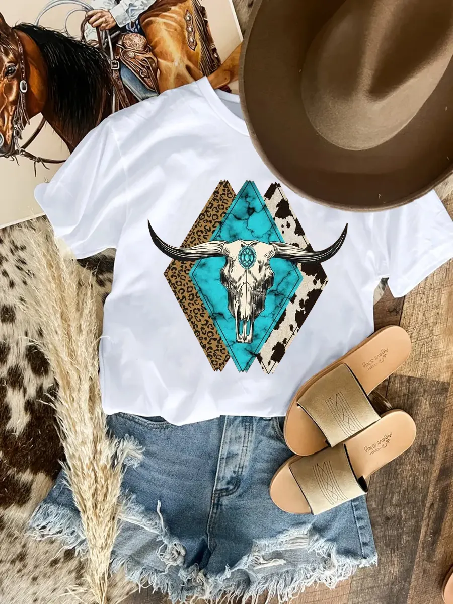 Cattle & Geo Print T-shirt