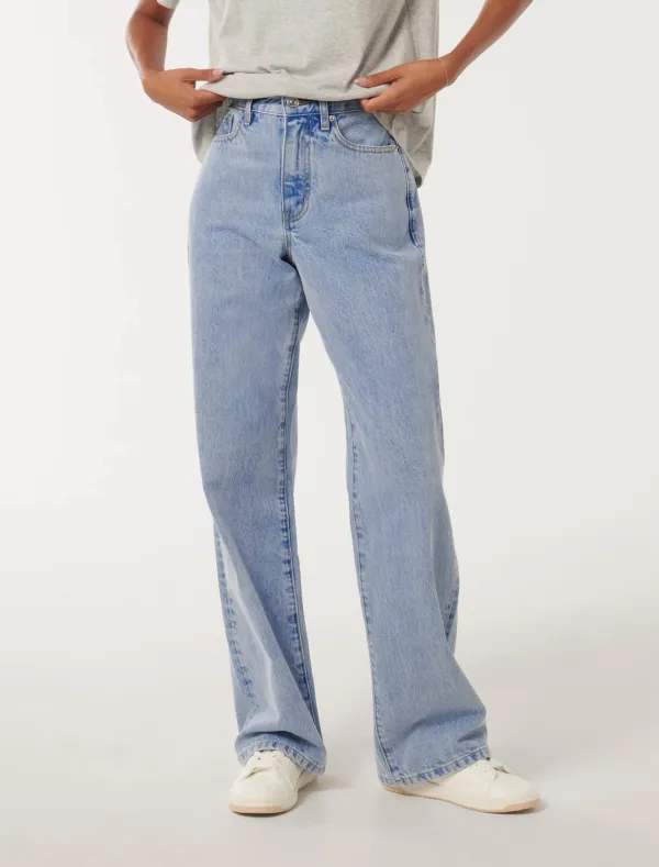 Sky Petite Straight-Leg Jeans