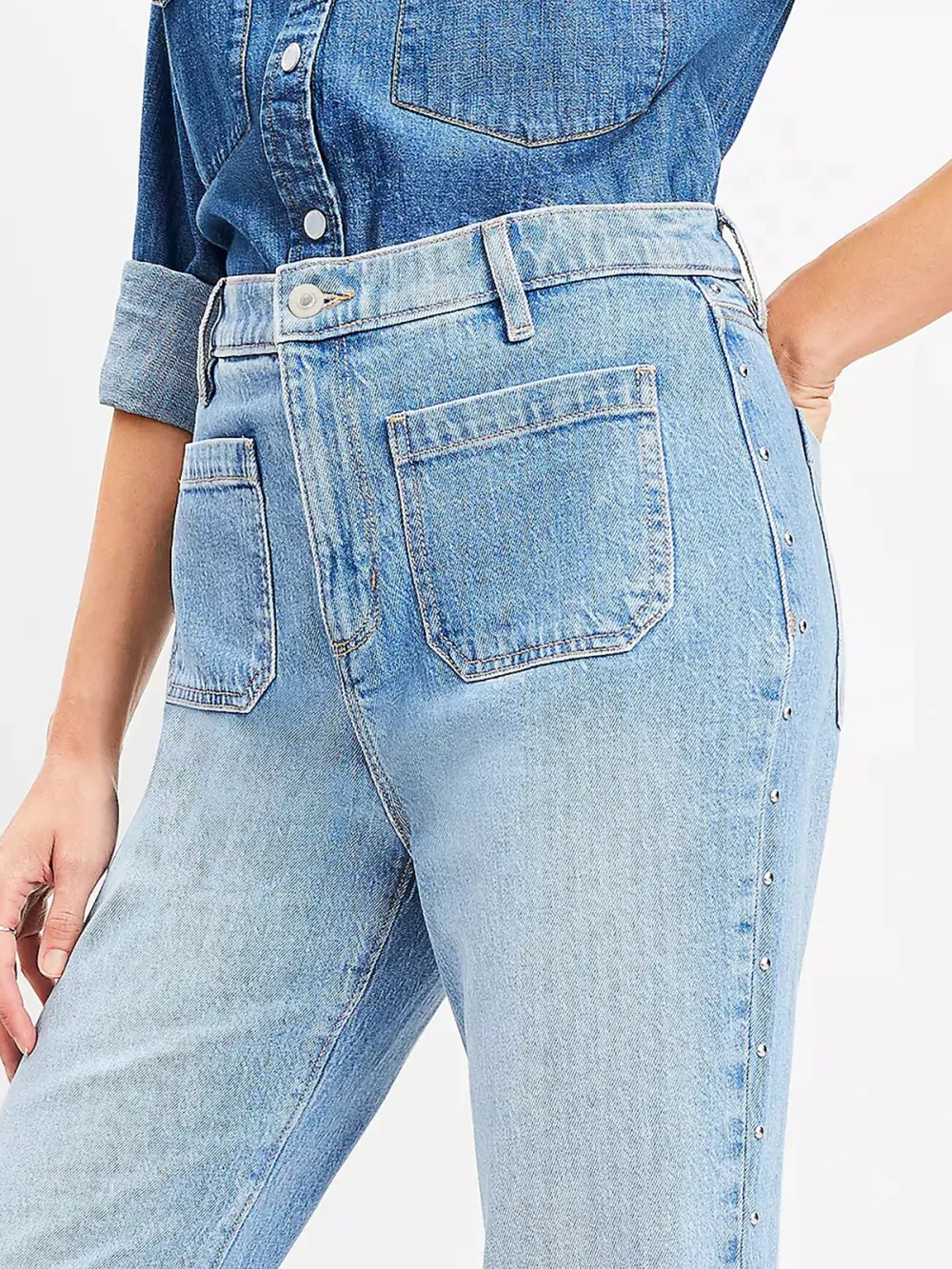 Patch Pocket High Rise Relaxed Flare Jeans in Light Vintage Indigo Wash