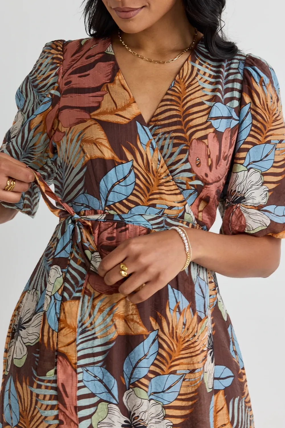 Ocean Tropical Chocolate Print SS Wrap Midi Dress