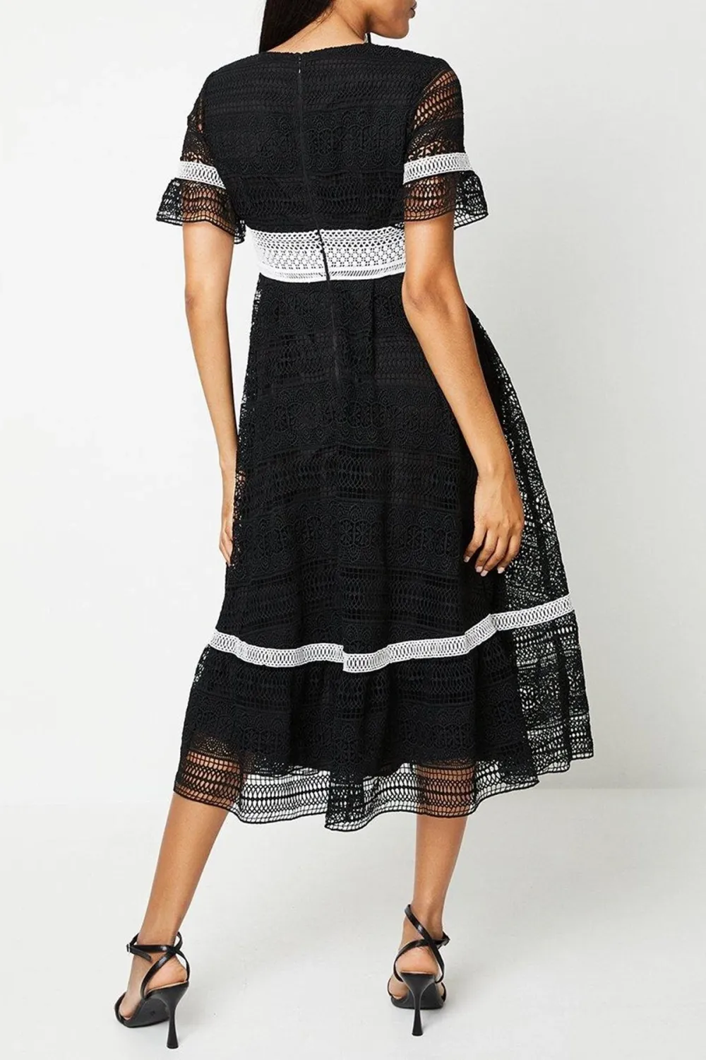 Lace Trim Detail Midi Dress