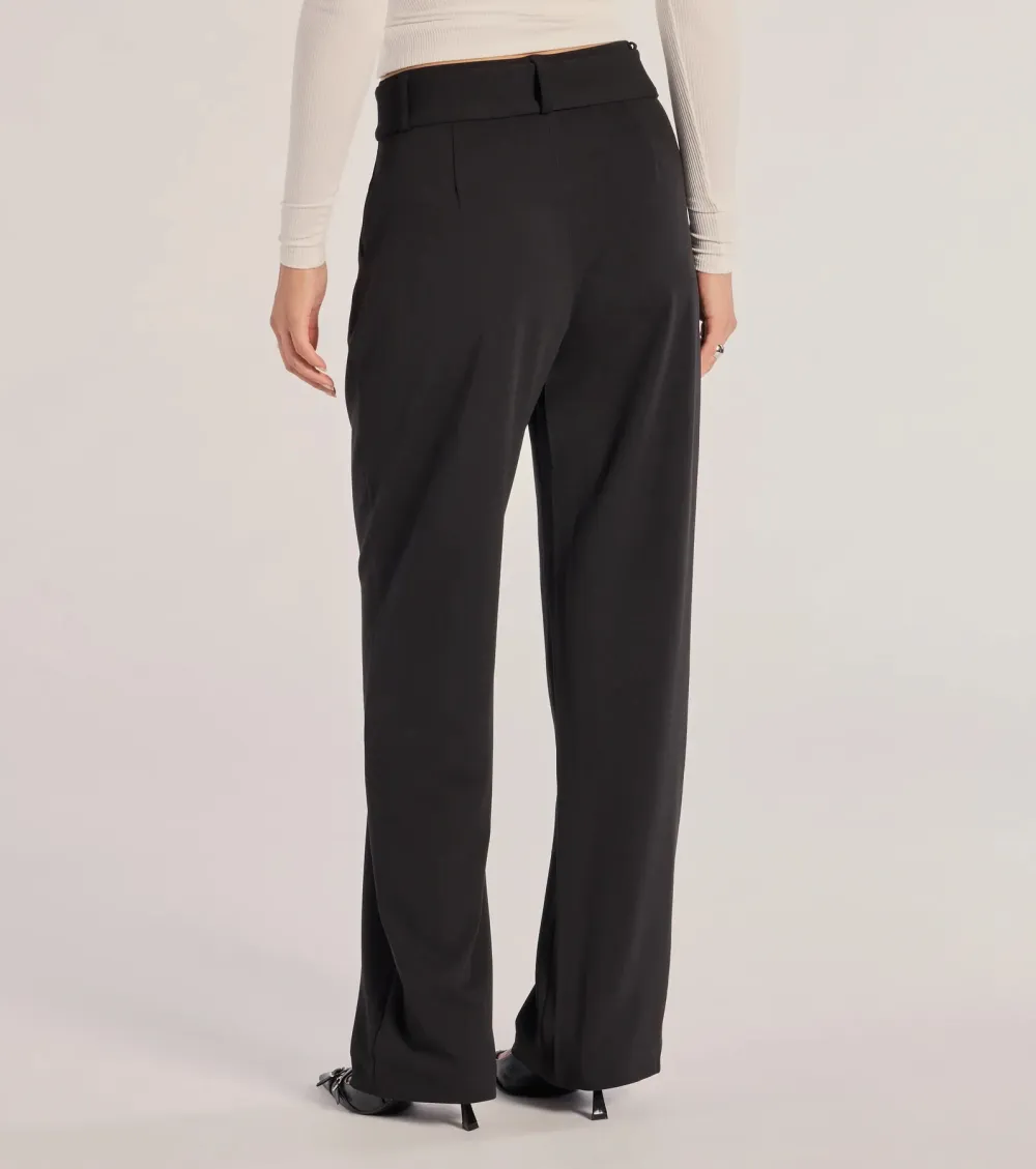 Sleek Impression Belted Straight-Leg Trouser Pants