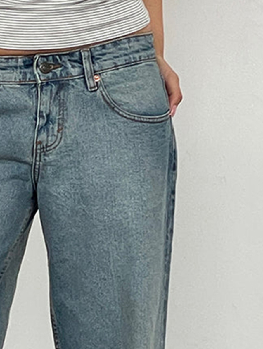 Vintage Bleach Low Rise Roomy Jeans