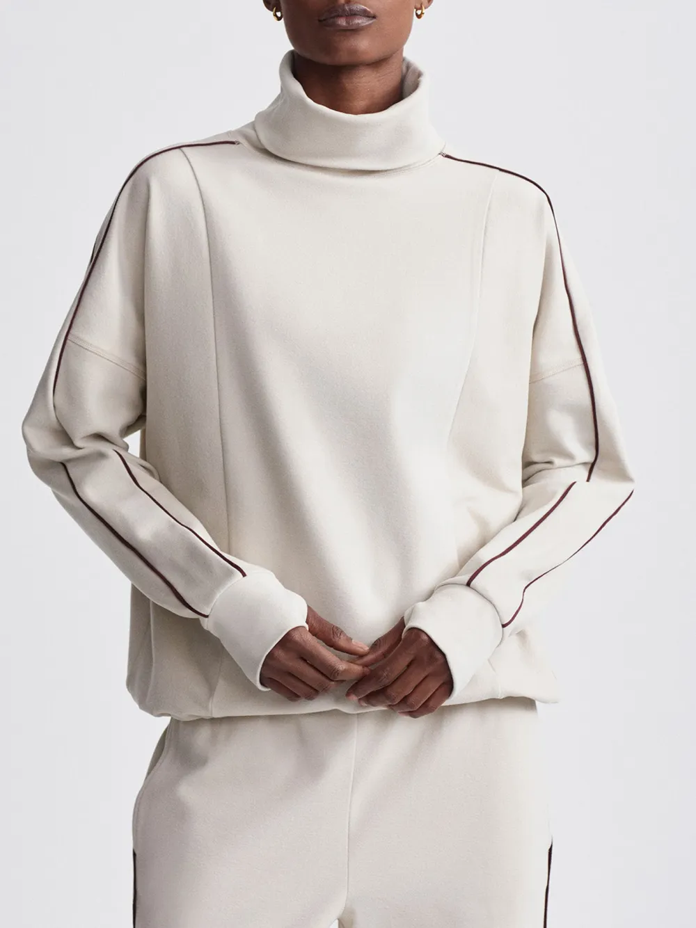 Ariana High-Neck Midlayer