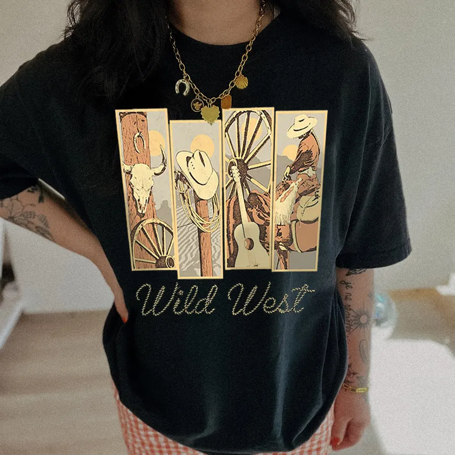 Curvy Wild West Graphic T-shirt