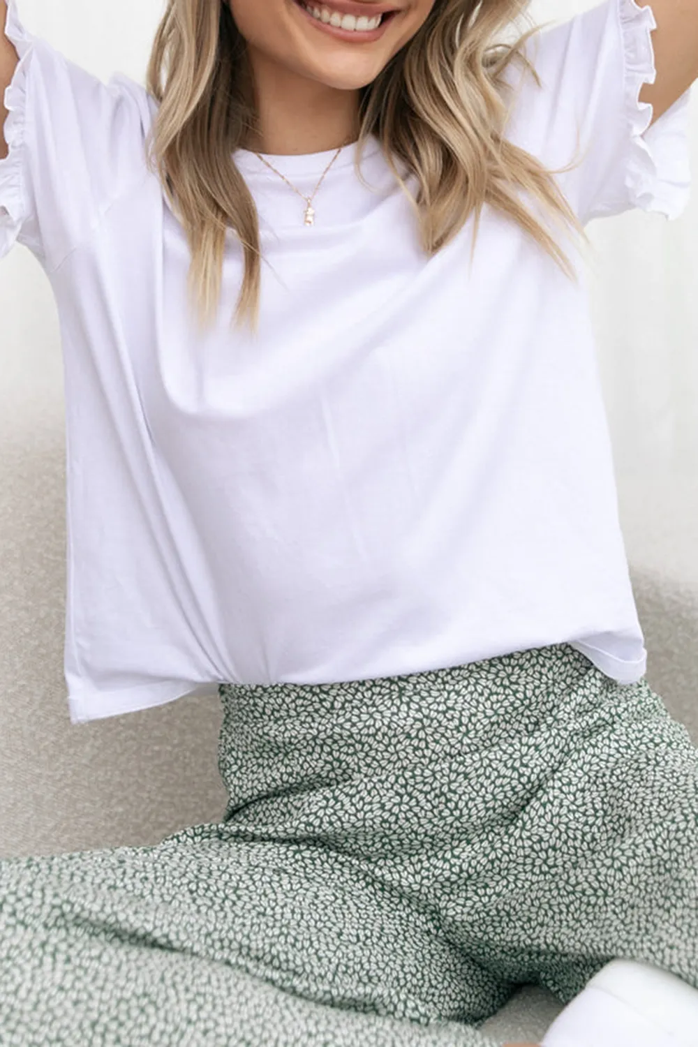 RUFFLE SLEEVE PURE WHITE TOP